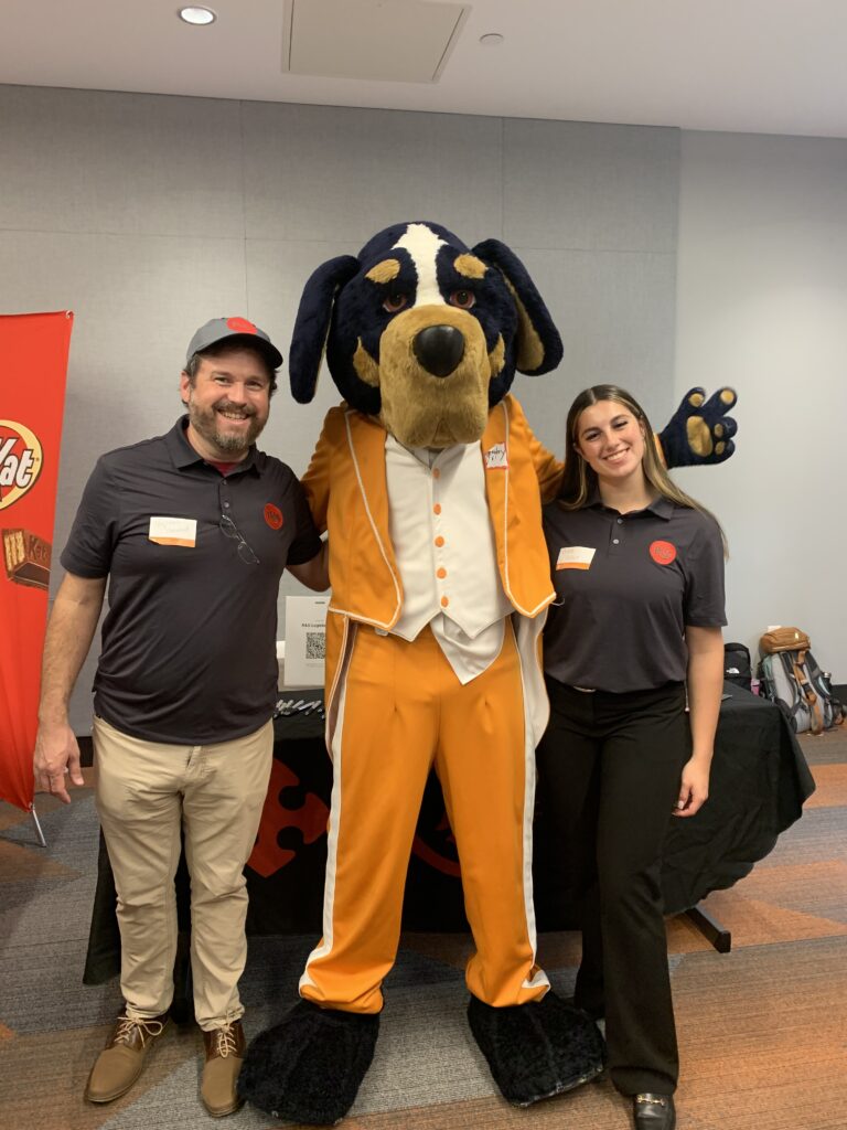 R&S Logistics at the University of Tennessee Supply Chain job and internship career fair fall 2024.